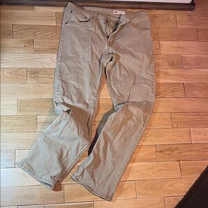 Wrangler Men's Tan Chinos